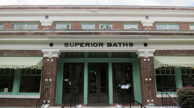 superior-bathhouse-brewery